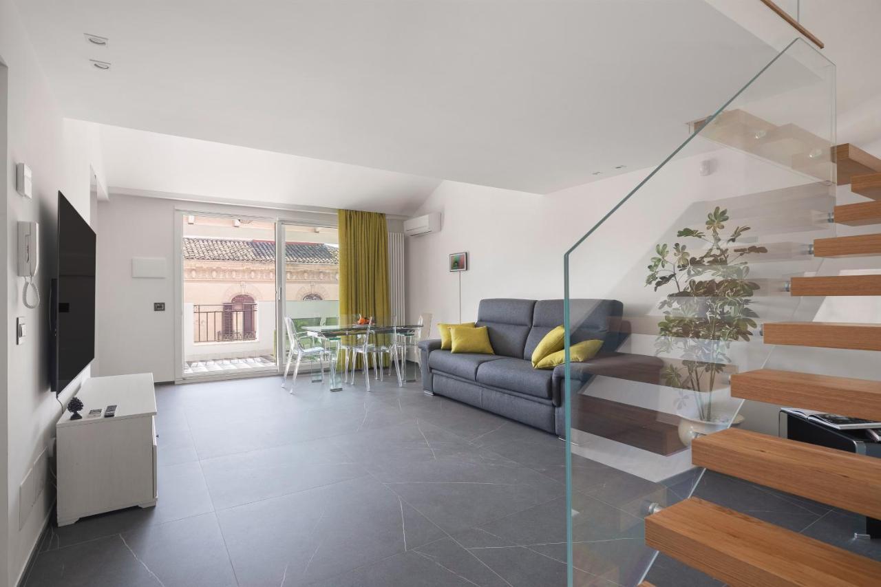 פלרמו Archimedes Luxury Apartment With Terrace מראה חיצוני תמונה